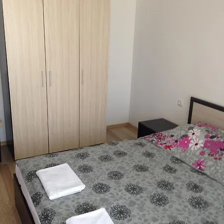 Rodina 2 סבטי ולאס